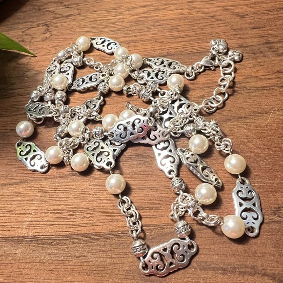 Brighton Jewelry - Brighton Geneva Long Silver & Pearl Necklace 📍